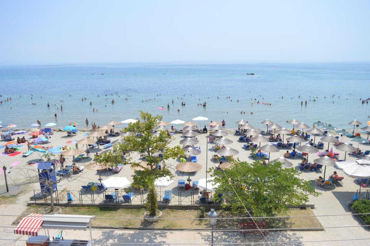 Iliana Hotel Paralia Kültér fotó